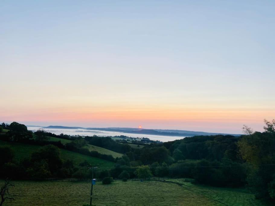 The Cider House Holiday Cottage Welsh Newton Common Buitenkant foto